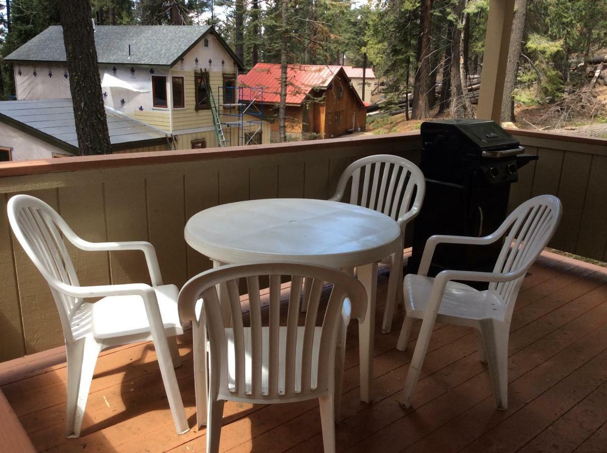 Jumping Deer Apartment Йосемити Уест Екстериор снимка